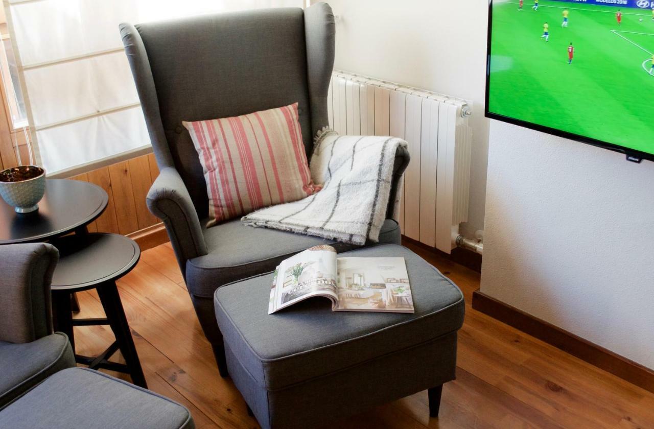 Les Ares Apartment เอสเตร์รี ดาเนว ภายนอก รูปภาพ