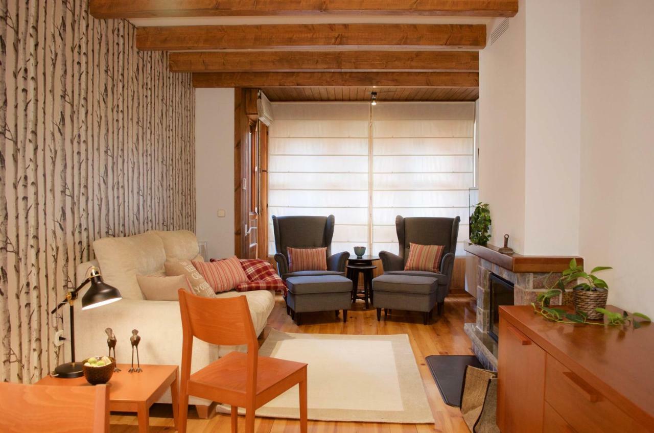 Les Ares Apartment เอสเตร์รี ดาเนว ภายนอก รูปภาพ